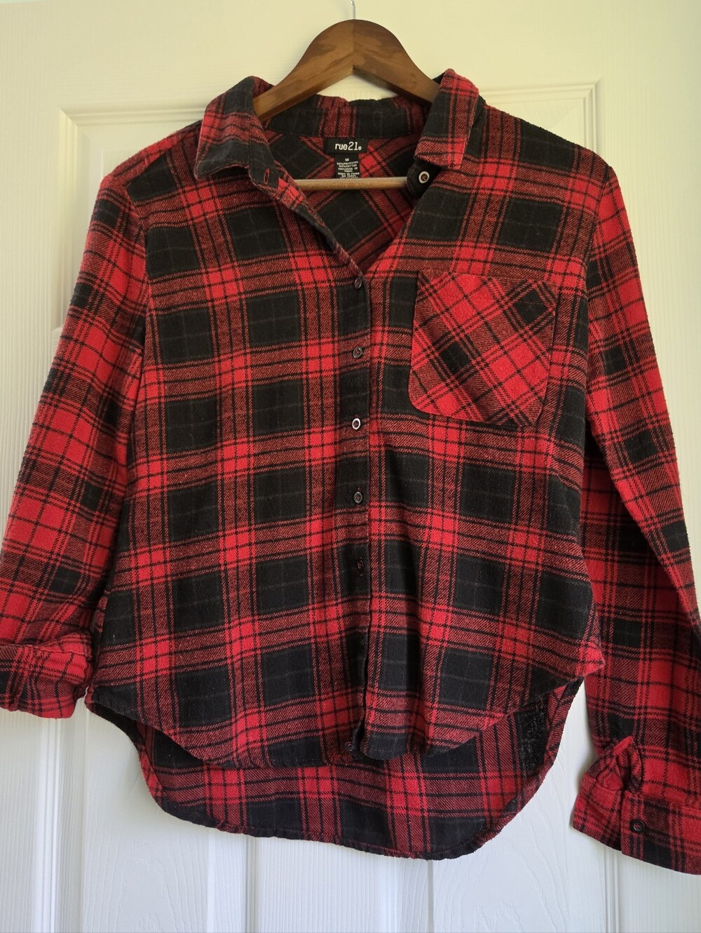 Rue21 Red Black Plaid Flannel Shirt Size M Button Down, Holiday, Fall Pictures